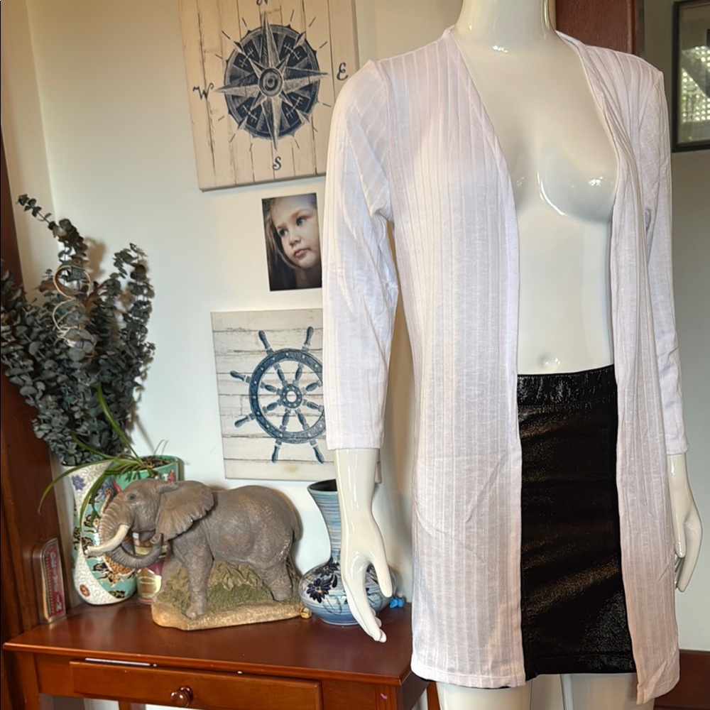 NWT northern reflections size small White Open-Front Cardigan